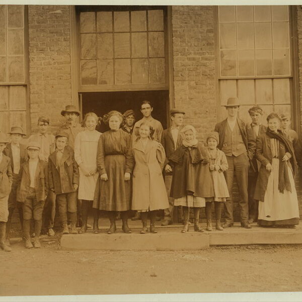 Workers in Knitting Mil 1910 Sweetwater, TN